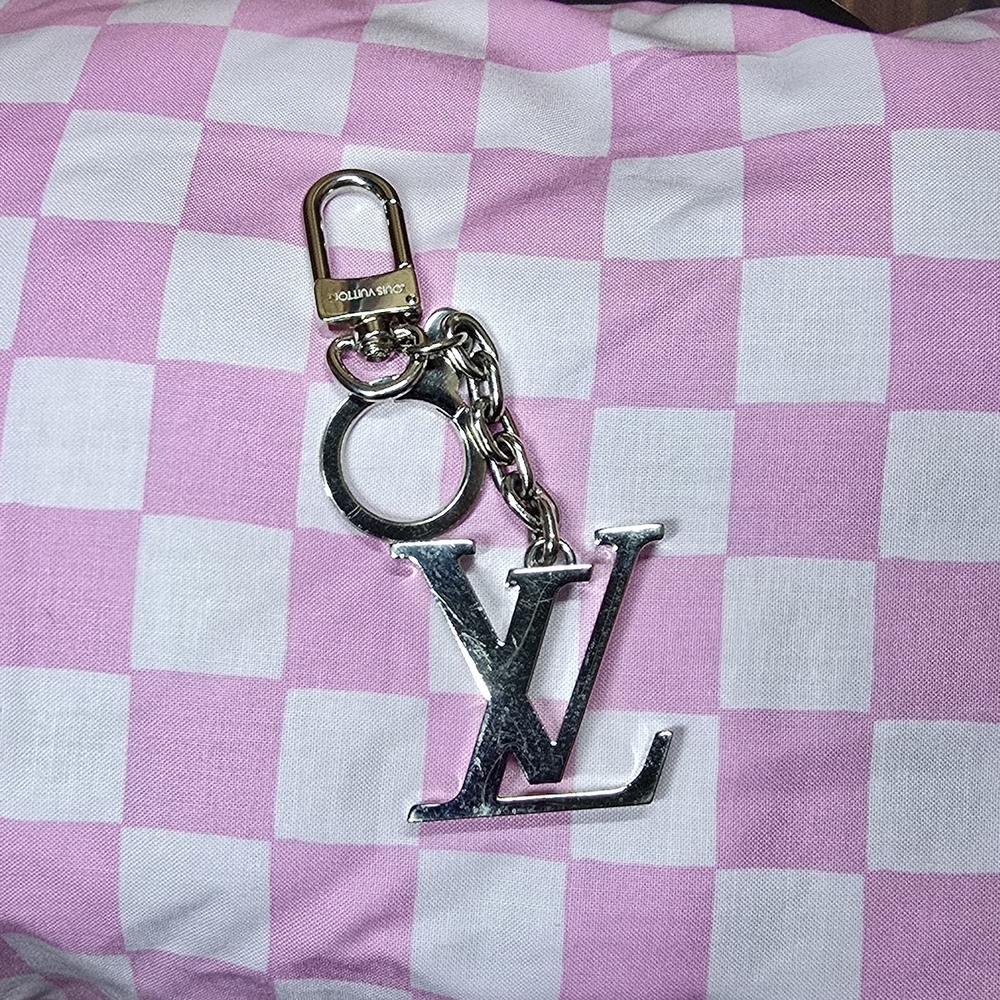 Louis Vuitton LV Capucines Bag Charm and Key Holder- EUC